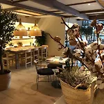 Hotel Zenit