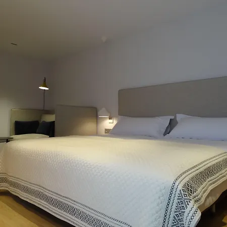 塞维利亚泽尼特酒店 酒店 4*