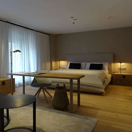 塞维利亚泽尼特酒店