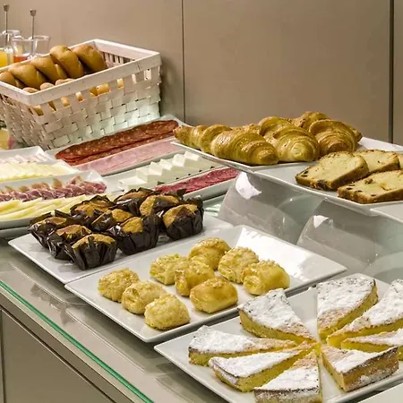 酒店 塞维利亚泽尼特酒店 4*